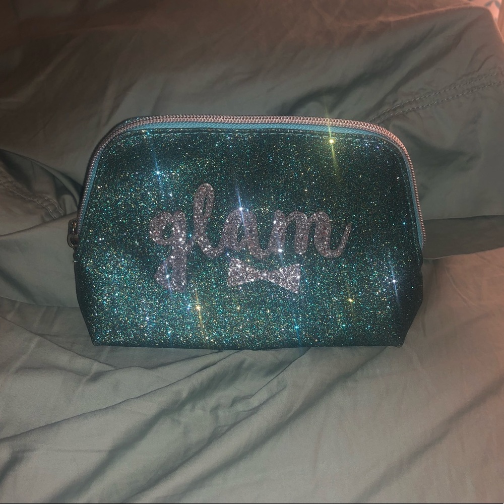 Super cute sparkly bag to hold makeup in